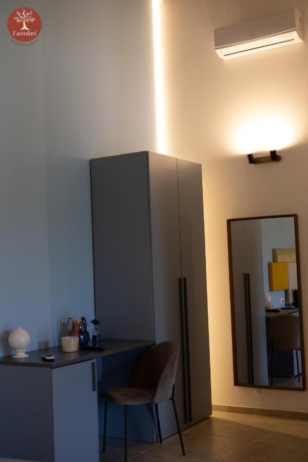 I Secolari Bed and Breakfast Sannicandro di Bari Exteriör bild