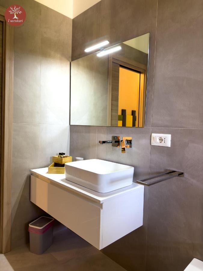 I Secolari Bed and Breakfast Sannicandro di Bari Exteriör bild