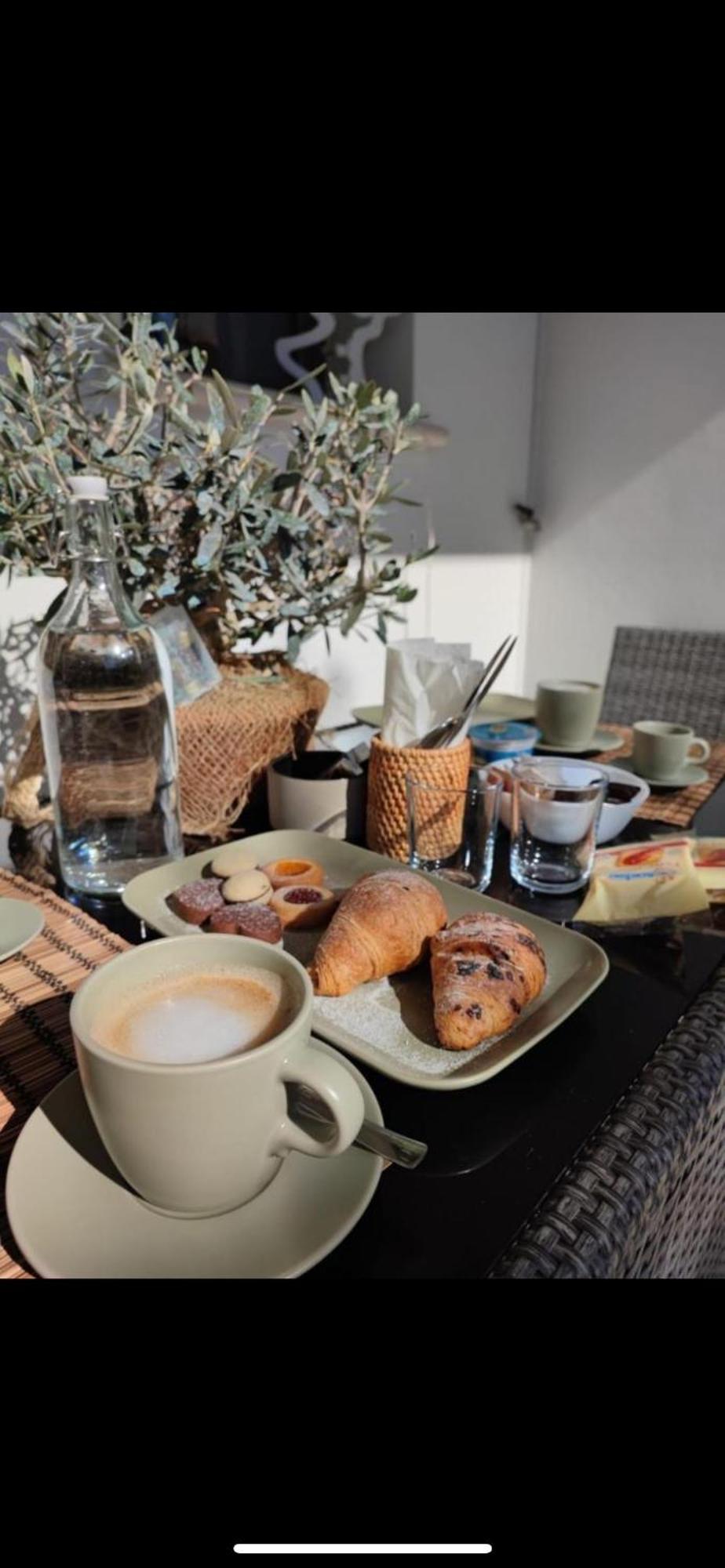 I Secolari Bed and Breakfast Sannicandro di Bari Exteriör bild